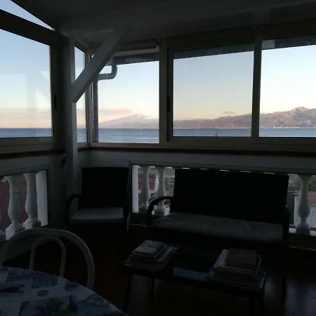 Gæstehus Terrazza Sullo Stretto *